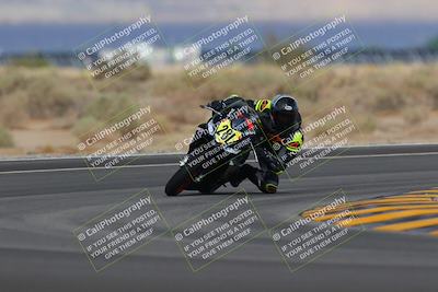 media/Sep-11-2022-SoCal Trackdays (Sun) [[81b7e951af]]/Turn 16 (945am)/